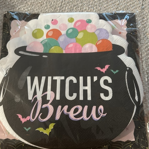 Halloween party 🎃👻 kitschy decor - assortment of 12 items - NWT - Picture 3 of 14